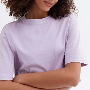 T-shirt pour femme en jersey de coton 100% à col en V et manches courtes, coupe ajustée décontractée, respirant, couleur unie, écologique, toutes saisons - Product Image 2