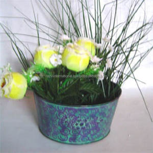 Jardinière en métal écologique et durable avec finition thermolaquée, design carré pour la décoration du sol ou du dessus de table à la maison et au jardin - Product Image 3
