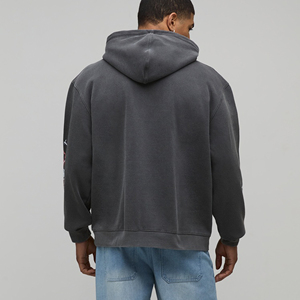 Sweat-shirt à capuche personnalisé pour homme OEM DTF, imprimé avec un motif graphique, streetwear décontracté à manches longues pour homme - Product Image 2