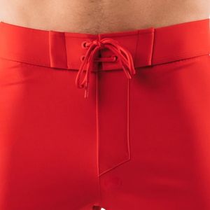 Shorts de bain pour hommes rouge et blanc à séchage rapide avec cordon de serrage, pour la plage, le surf, la natation, les sports aquatiques et l'athlétisme - Product Image 5