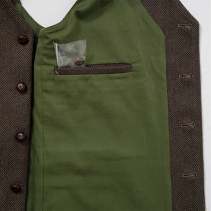 Chaleco Tradicional 100% Cachemira de Alta Calidad, Color Oliva, Hecho a Mano en Irlanda, Unisex, Personalizado - Product Image 3