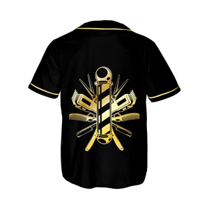Camiseta de Trabajo Personalizada con Logotipo de Barbería, Diseño de Tijeras en Negro y Dorado, Sublimación, Lavable, Poliéster - Product Image 2
