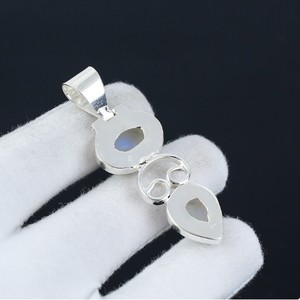 Collier en argent sterling 925 fait main avec double pierre de lune arc-en-ciel naturelle, chaînes de luxe unisexes en gros - Product Image 3