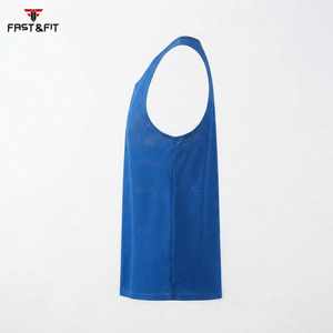 ราคาขายส่ง สินค้ามาใหม่ รับทำโลโก้ ราคาโรงงาน เสื้อกล้ามตาข่ายระบายอากาศสำหรับผู้ชาย เสื้อกีฬาแขนกุดตาข่ายสำหรับผู้ชาย - Product Image 3