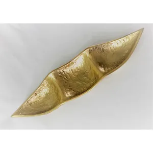 Nuevo Tazón de Metal para Servir Hecho a Mano por Diseñadores, con Borde Natural Irregular y Textura de Metal Martillado Auténtica, Maceta de Cerámica Hecha a Mano - Product Image 2