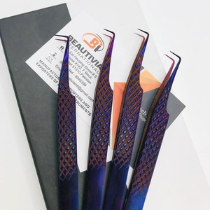 Pince à épiler professionnelle en acier inoxydable japonais, avec logo personnalisé, à 90 degrés, avec embout en diamant plasma violet, durable, pour extensions de cils - Product Image 3