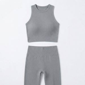 Conjunto de ropa deportiva para mujer con top deportivo y leggings para yoga, pilates, entrenamiento físico, ejercicio y ropa deportiva diaria. - Product Image 4