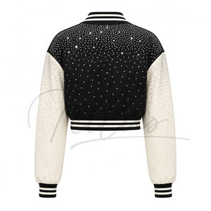 Servicio OEM de TELLUS APPAREL, Chaqueta Varsity de Invierno para Mujer, Marca Privada, Personalizable, Transpirable, de Lana con Pedrería - Product Image 5