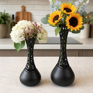 Ensemble de vases à fleurs modernes en métal noir mat, pots à fleurs géométriques abstraits ajourés, décoration sculpturale de luxe pour la maison et le bureau - Product Image 2