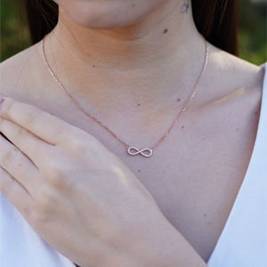 สร้อยคอเพชรทองคำสุดหรู ดีไซน์สัญลักษณ์แห่งความรักนิรันดร์ สำหรับผู้หญิง เหมาะสำหรับเป็นของขวัญวันครบรอบแต่งงาน ของขวัญเจ้าสาว และเพิ่มสไตล์ - Product Image 2