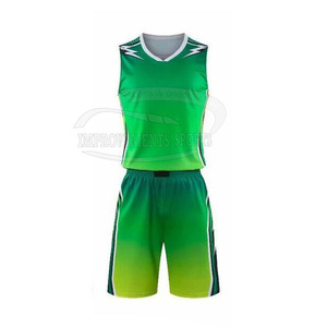 Uniformes de fútbol con logotipo personalizado OEM, conjuntos de camisetas de último diseño fabricados en Pakistán con precisión de fábrica - Product Image 1