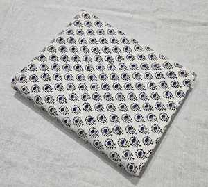 Tela de algodón ligera con estampado a mano de Jaipur, tela estampada a mano, proveedor mayorista de impresiones personalizadas, proveedor de pedidos al por mayor. - Product Image 4