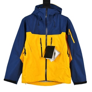 Waterproof Pakistan Made Men's Hooded Winter Windbreaker Jacket Lightweight Full Zip Outdoor Sporty Design Front Customizable - Product Image 4