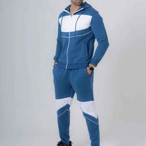 Ropa deportiva transpirable estilo entrenamiento para hombre, chándales estampados, tela suave, cómoda y duradera para práctica de fitness y uso diario. - Product Image 1