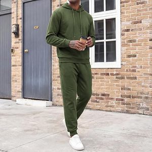 Sudadera con Capucha para Hombre, Color Verde Oliva, Manga Larga, Corte Holgado Informal, 100% Algodón, Peso Medio, Cierre con Cordón - Product Image 4