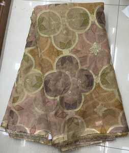 Tissu en Organza Doux Imprimé, Matière Légère et Transparente de Qualité Supérieure pour Vêtements Ethniques de Créateur, Fait Main, Motif Floral, Enduit PA - Product Image 6