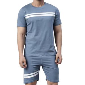 Conjunto de pantalones cortos de verano para hombre con color contrastante, chándal con logotipo reflectante personalizado, Conjunto de camiseta y pantalones cortos para hombre con ropa normal para hombre - Product Image 1