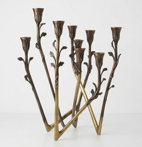 Candélabre en métal bronze antique en forme de branche de cerf, porte-bougie décoratif pour la décoration de la maison - Product Image 1