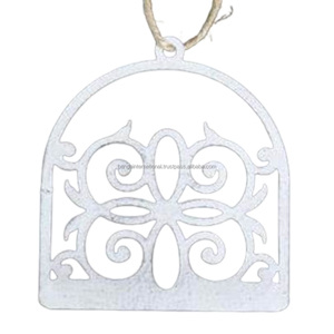 Article décoratif suspendu en fer avec revêtement en poudre blanche fini pour la décoration de la maison et autres décorations de Noël - Product Image 1