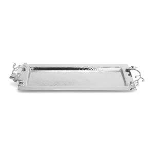 Plateau décoratif rectangulaire en argent martelé avec poignées en forme de branche florale pour la décoration de la maison - Product Image 4