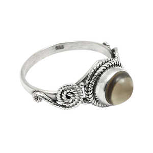 Bague bohème artisanale en argent sterling 925 massif avec pierre précieuse quartz fumé, bijou vintage de style bohème. - Product Image 1