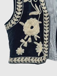 Floral Embroidered Cotton Vest Sleeveless Prairie Chic Style Handmade Women'<b>s</b> Spring Top Plus Size V-neck - Product Image 4