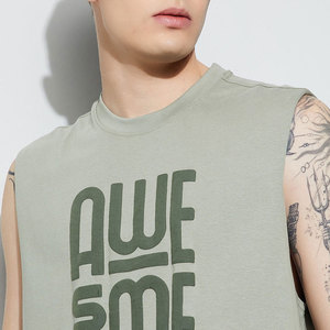 Camiseta sin mangas para hombre, cuello redondo, estampado genial, corte regular, algodón, estilo casual, color verde. - Product Image 5