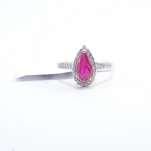 Bague de mariage élégante en or jaune 14 carats avec rubis pour femme, bijou raffiné et contemporain, qualité export premium - Product Image 2