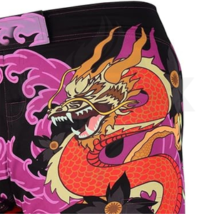 กางเกงมวยไทย MMA แบบซับลิเมชั่นสั่งทำได้ สำหรับทุกเพศ ดีไซน์ยืดหยุ่น ระบายอากาศได้ดี น้ำหนักเบา เหมาะสำหรับการต่อสู้แบบตีลังกาและศิลปะการต่อสู้ - Product Image 4