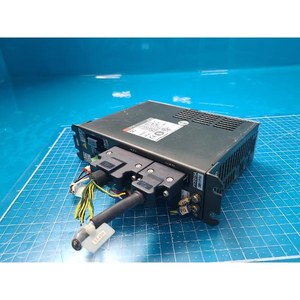 Amplificador de Servoaccionamiento SANYO DENKI PY2E PY2E015A3MH1P00 Usado Como Está, Piezas de Equipos Semiconductores Legados - Product Image 5