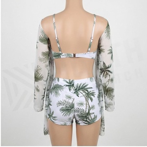 Ensemble de yoga 2 pièces imprimé papillon bleu avec finition dorée, body à col en V profond et jupe portefeuille longueur genou - Product Image 2