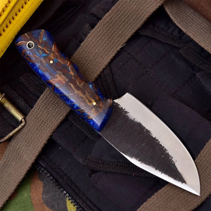 Couteau de chasse Skinner artisanal en résine de cône de pin, forgé à la main en Damas, avec étui, support OEM, couteau de camping à lame fixe - Product Image 5