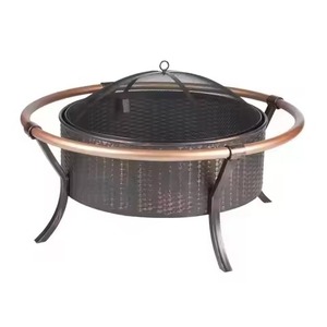 Brasero en fer de style vintage avec finition foncée, design élégant, accessoire de jardin très demandé pour la décoration de cheminée - Product Image 5