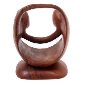 Sculpture romantique en bois de suar marron, 7,75 pouces de haut, faite à la main, couple amoureux, décoration artistique, décoration intérieure, cadeau d'anniversaire de mariage, statue - Product Image 5