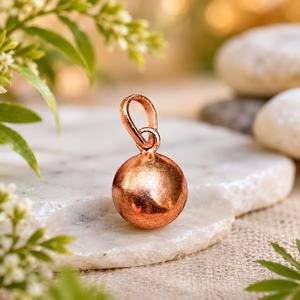 Colgante de bola curativa de aleación de cobre chapado en oro rosa de alto brillo, hecho a mano, joyería espiritual cristiana, acabado brillante tipo espejo, listo para usar. - Product Image 1