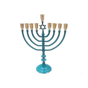 Magnífica Menorah de Latón Hecha a Mano, Candelabro Judío de Alta Demanda para Decoración, Celebración del Hanukkah - Product Image 3