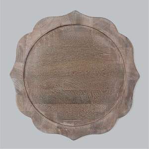 Assiettes rondes en bois martelé faites à la main |   Assiette à dîner en bois de manguier écologique |   Décoration de table de mariage rustique en gros - Product Image 3
