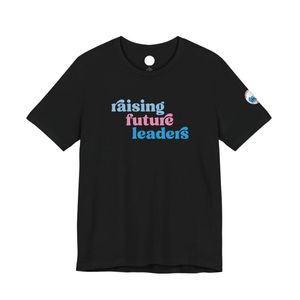 T-shirt noir à motif « Family Leadership » en coton doux, col rond, manches courtes, vêtement décontracté pour tous les jours - Product Image 1
