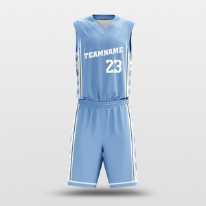 Uniforme de Baloncesto de Poliéster de Secado Rápido de Alta Calidad, Conjunto de Uniforme de Baloncesto Premium Personalizado con Logotipos Personalizados - Product Image 1