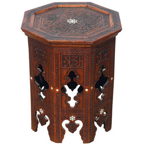 Table d'appoint octogonale marocaine artisanale en bois massif sculpté avec pieds arqués, meuble pour chambre et salon - Product Image 4