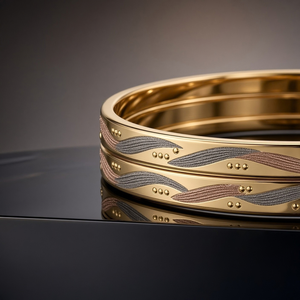 Nouvel ensemble de bracelets ORO-Z tendance en alliage de cuivre plaqué or tricolore, certifié par un designer, texture ondulée, finition mate étincelante, pour femmes - Product Image 4