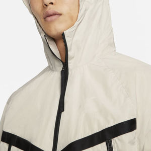 Veste coupe-vent à capuche en tissu satiné avec logo personnalisé de haute qualité pour hommes, style streetwear, couleurs hiver, vente en gros - Product Image 5