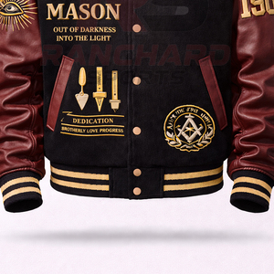 Veste universitaire personnalisée d'inspiration maçonnique – Corps en laine de qualité supérieure avec manches en cuir PU et symboles brodés - Product Image 3