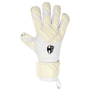 Fabrication de vêtements de sport, gants de gardien de but, paume avant 4 mm en latex Giga, dos en relief et injection de silicone, coupe hybride - Product Image 3