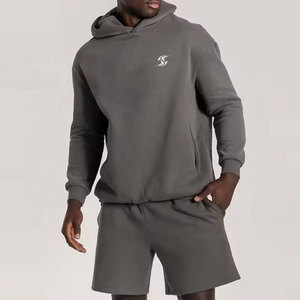 Conjunto de sudadera con capucha y pantalones cortos para hombre, estilo moderno, con tela flexible para uso activo y casual. - Product Image 1