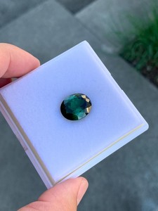 Pierre précieuse de tourmaline verte non traitée, pierre brute en vrac, fabrication de bijoux sur mesure - Product Image 2