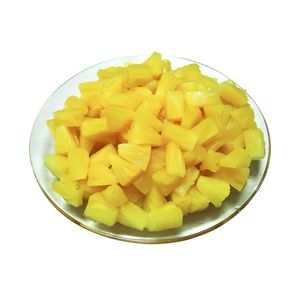Deeply Sweet High Quality Factory Price Hot Sale Canned <b>Pineapple</b> Chunks In <b>Light</b> Syrup 20oz/30oz/A10 - Product Image 3
