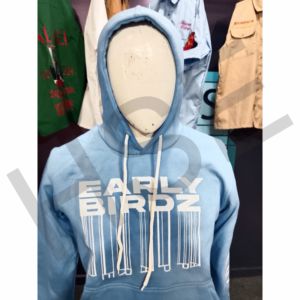 Sudadera con Capucha Personalizada para Hombre, Color Azul Claro, con Bolsillo Frontal y Logotipo Estampado - Product Image 2