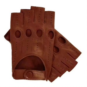 ถุงมือขับรถหนังแบบครึ่งนิ้วสำหรับทุกเพศ สายรัดข้อมือปรับได้ นุ่ม ระบายอากาศได้ดี สวมใส่สบาย ดีไซน์ทันสมัยสำหรับทุกฤดูกาล - Product Image 3