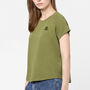 T-shirt décontracté pour femme en jersey vert olive à manches courtes et col rond, avec logo, 100 % coton biologique, écologique et à séchage rapide - Product Image 2